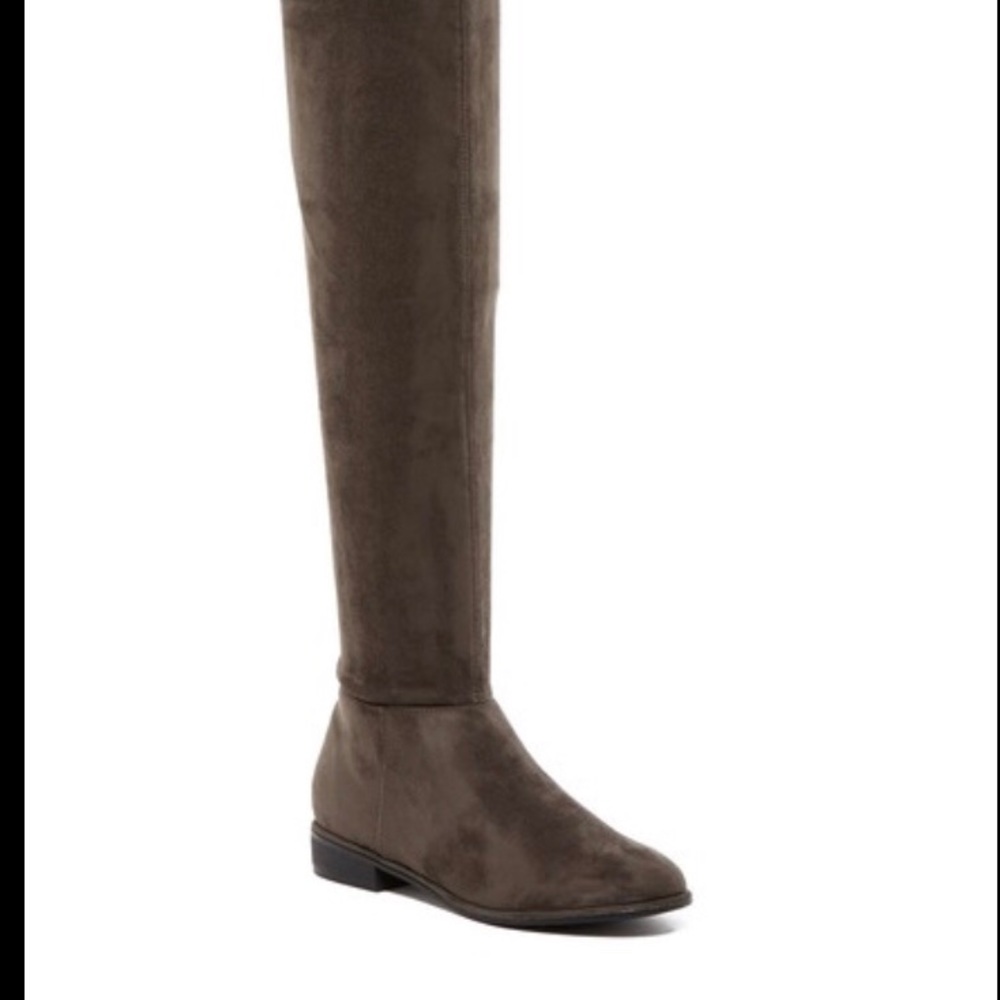 BRAND NEW GREY SUEDE OVER THE KNEE BOOT